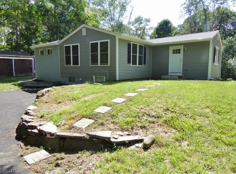 Primary Photo - 48 Lawrence Rd