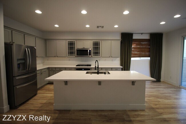 Building Photo - 3 br, 3 bath House - 8085 Skye Roar Ct
