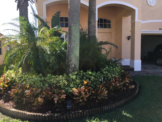 Foto del edificio - 2237 Newport Isles Blvd