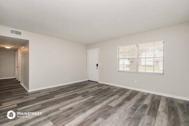 Foto del edificio - 6419 Wilshire Dr, Tampa, FL 33615