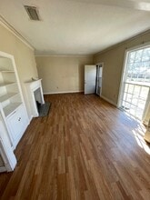 Building Photo - 1058 Alta Vista Blvd