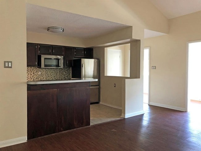 Building Photo - 2574 Marilee Ln