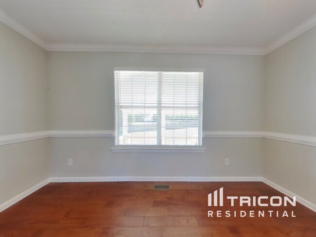 Building Photo - 238 Bermuda Ct