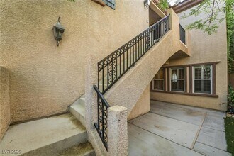 Building Photo - 7744 White Ginger Ave