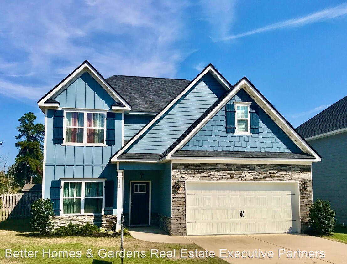 4 br, 2.5 bath House 508 Gary Glen Drive House Rental in Martinez