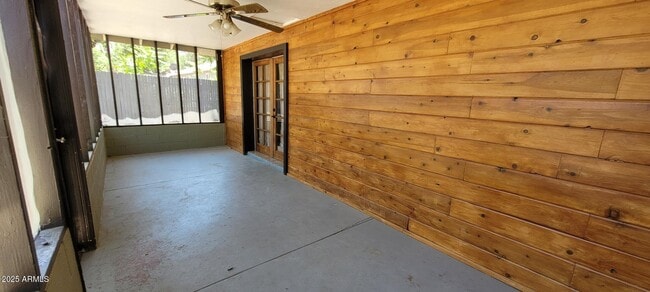 Building Photo - 16685 Shrine Dr