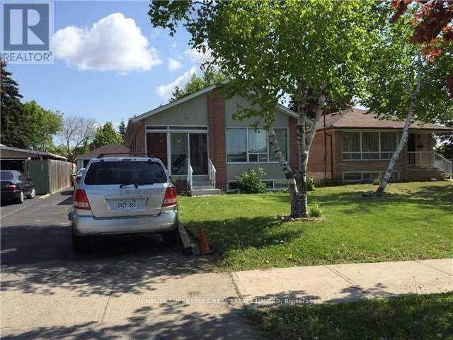 Photo principale - 24 Farr Ave
