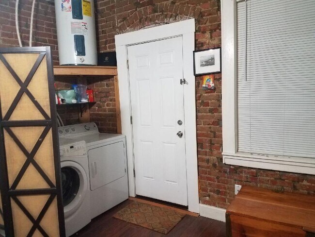 Foto del edificio - 516 Harrison St