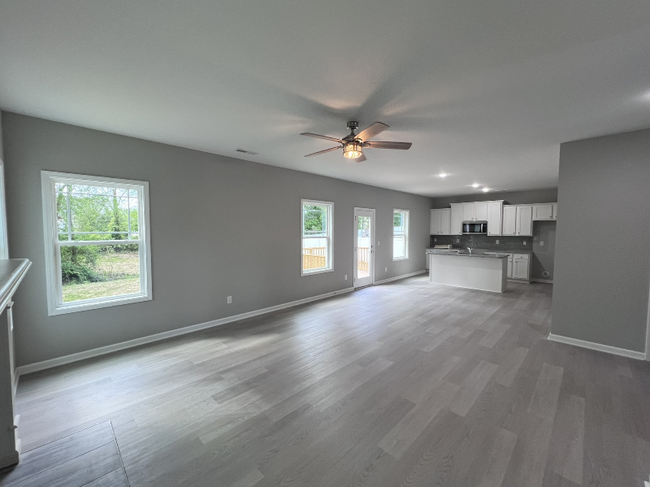 Building Photo - 50 Hiddenbrook Ct