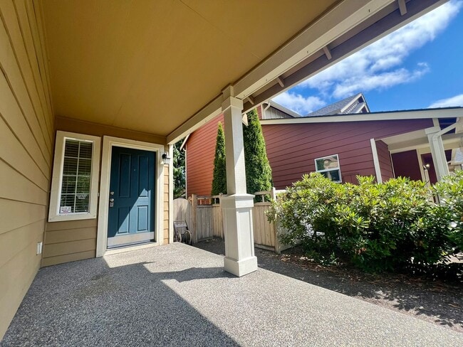 Foto del edificio - 2-Story Townhouse