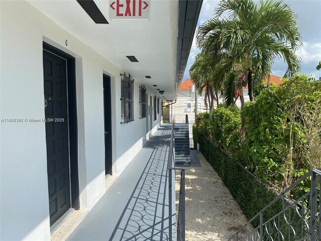 Foto del edificio - 1168 SW 3rd St