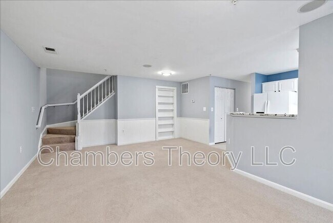 Foto del edificio - 11405-J Windleaf Ct