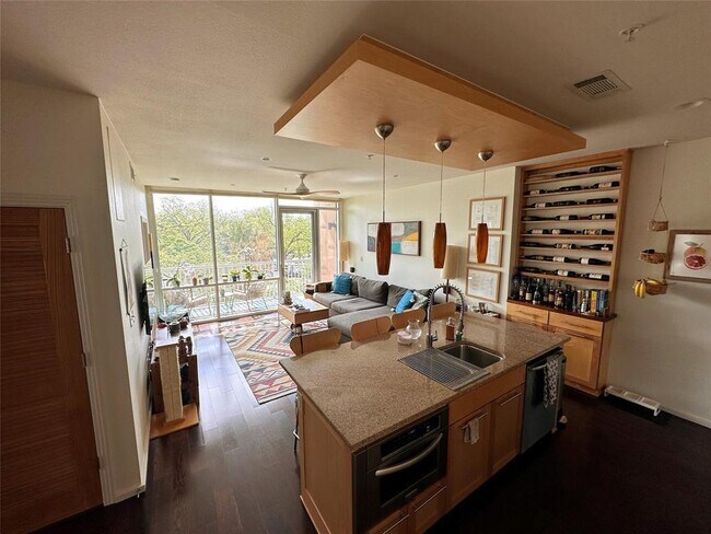 Building Photo - 1600 Barton Springs Rd