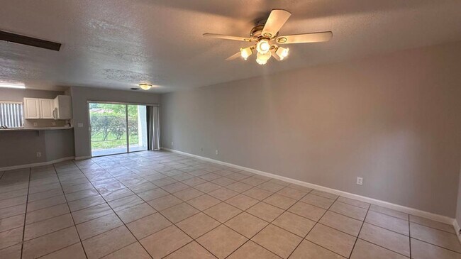 Foto del edificio - 13876 York Court, Wellington, FL 33414