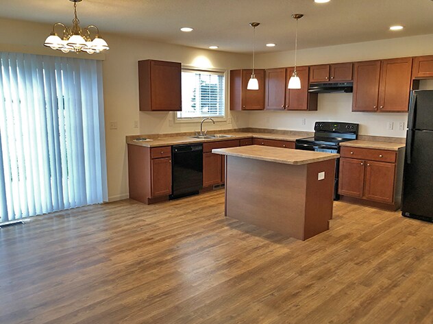 Foto del edificio - 3273 Crooked Tree Ln