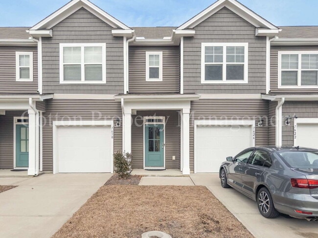 Photo - 7626 Knightbell Cir Townhome