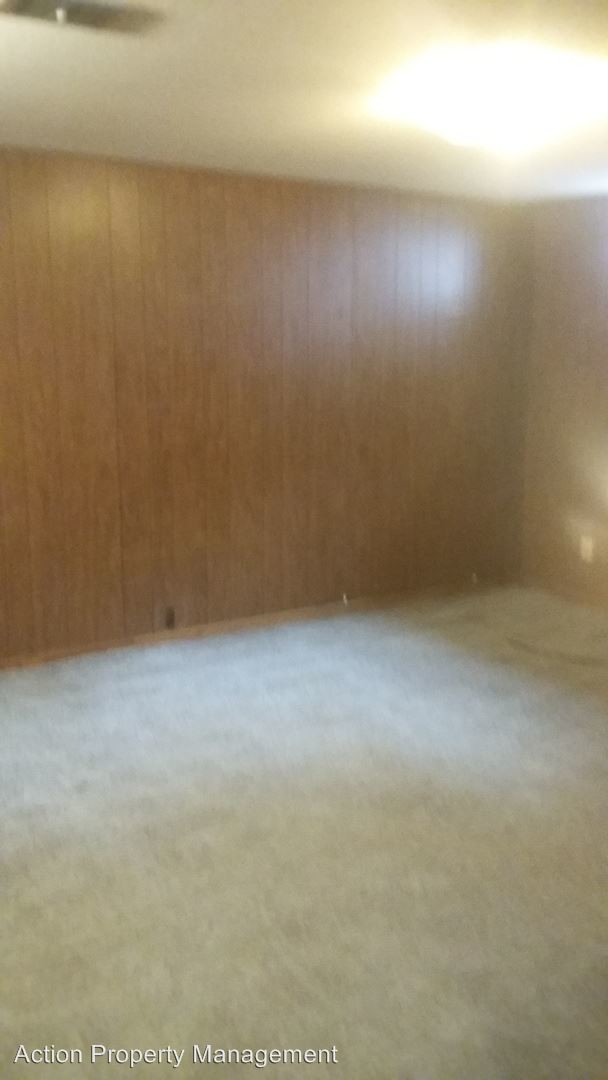 Building Photo - 2 br, 1 bath Apartment - 806 1/2 N Adams
