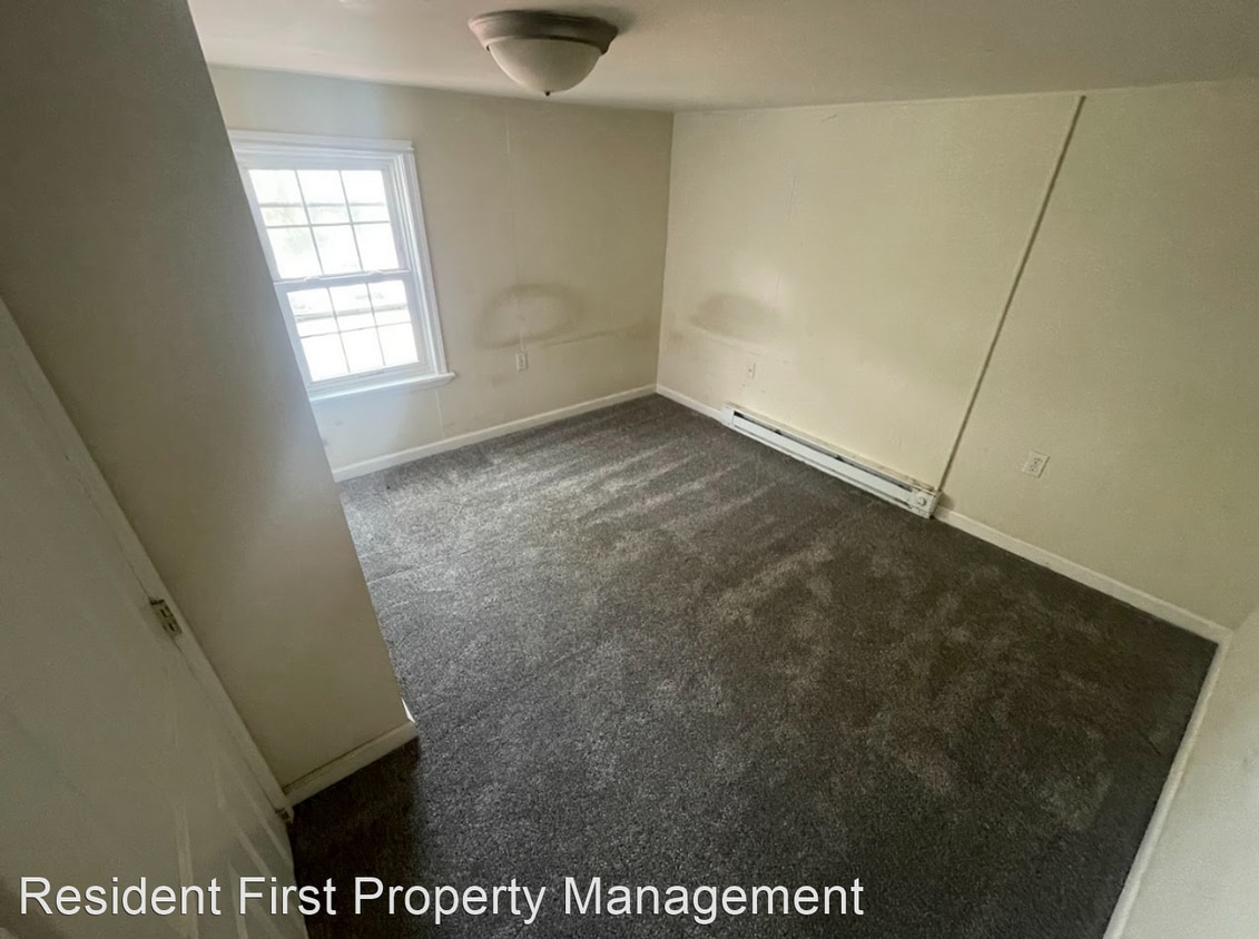 Building Photo - 3 br, 1 bath House - 256 Wayne Ave