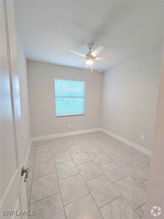 Building Photo - 1704 NW 38th Ave