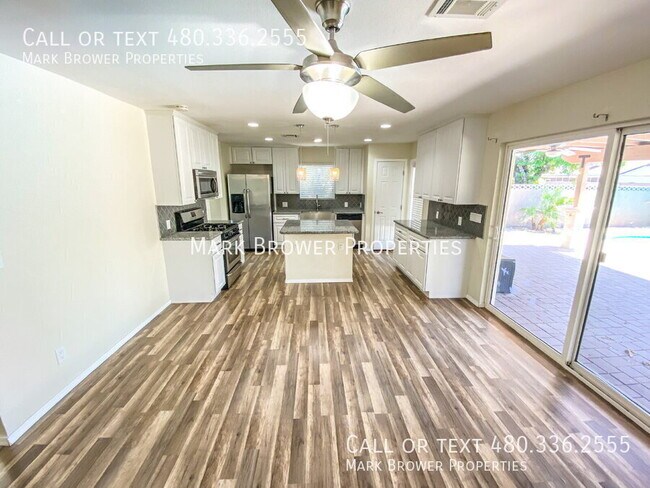 Foto del edificio - 8507 E Plaza Ave