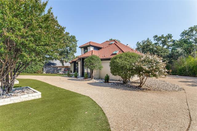 Building Photo - 6017 Woodlake Dr