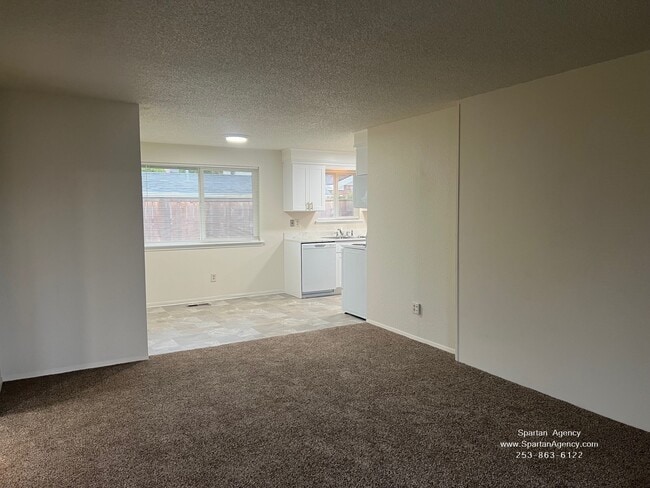 Foto del edificio - 803 9th St NW