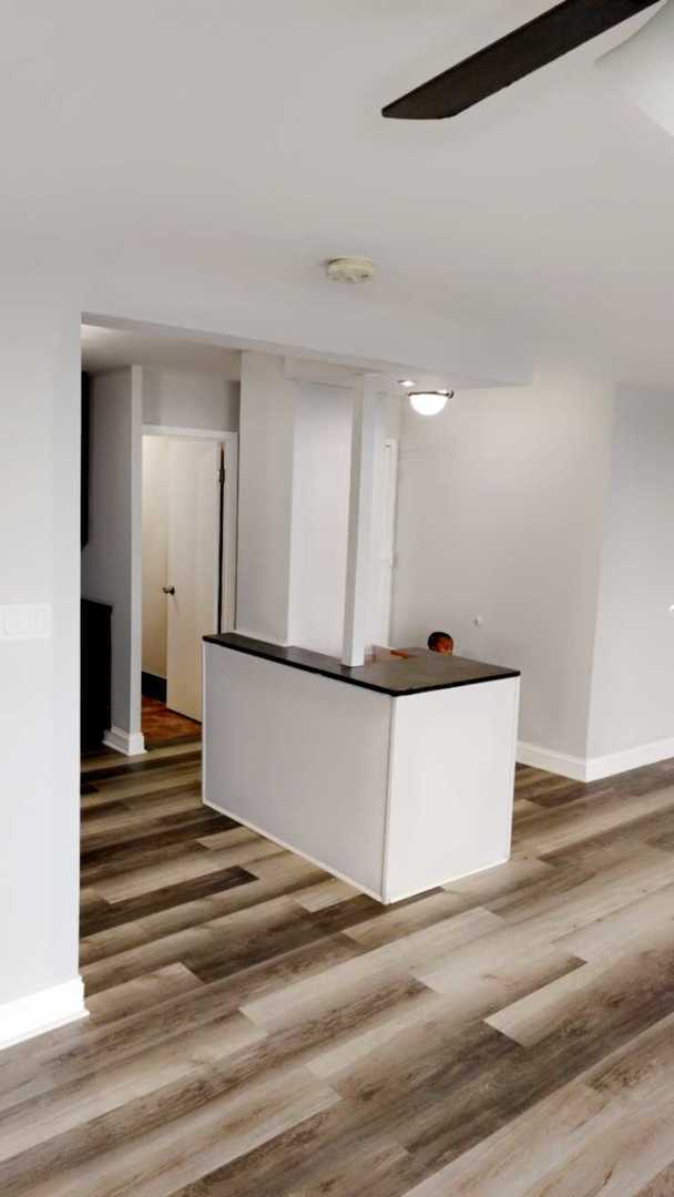 Foto del edificio - 4300 W Ford City Dr