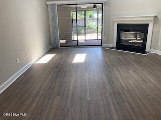 Foto principal - 6035 Inland Greens Dr