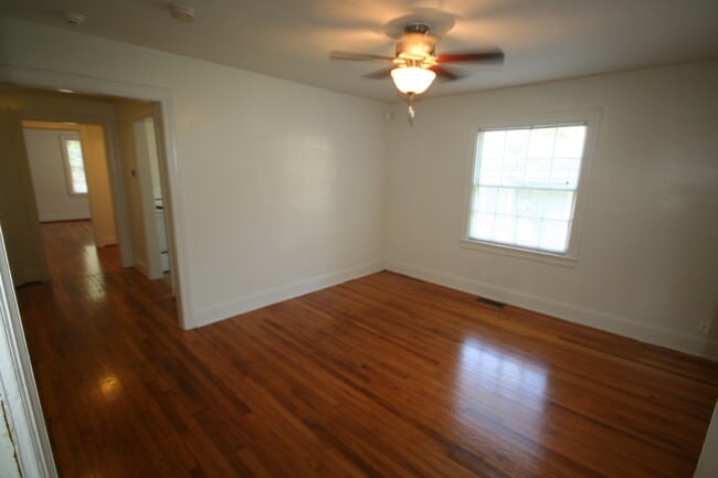 Building Photo - 2503 Englewood Ave