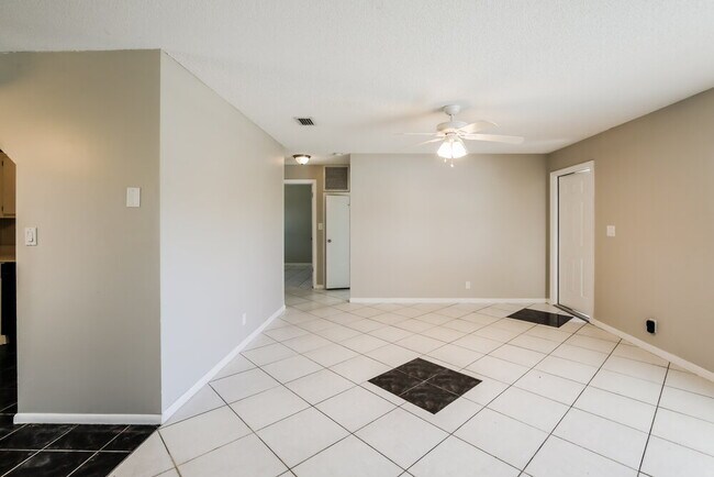 Building Photo - 8251 SW 11th St