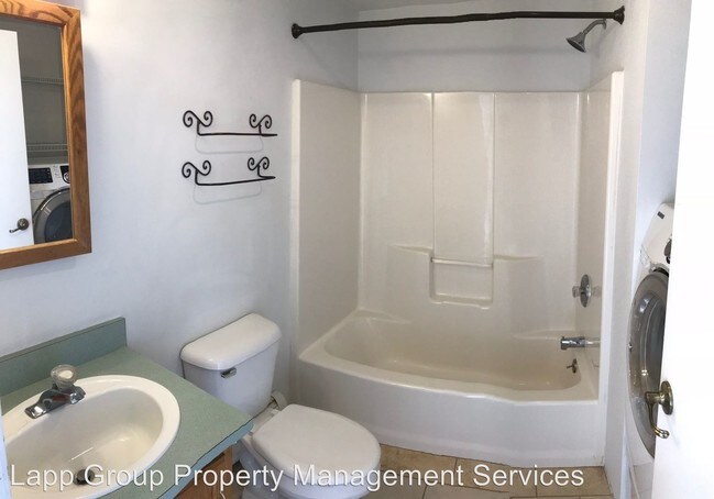 Foto del edificio - 5042 County Road 6