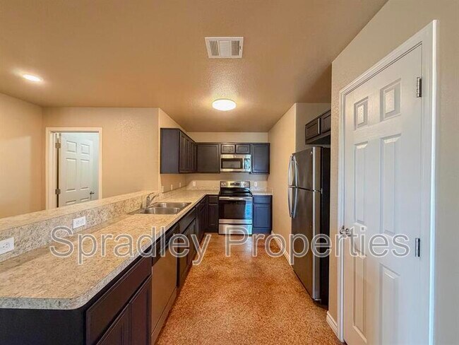 Building Photo - 1513 Vani Ct