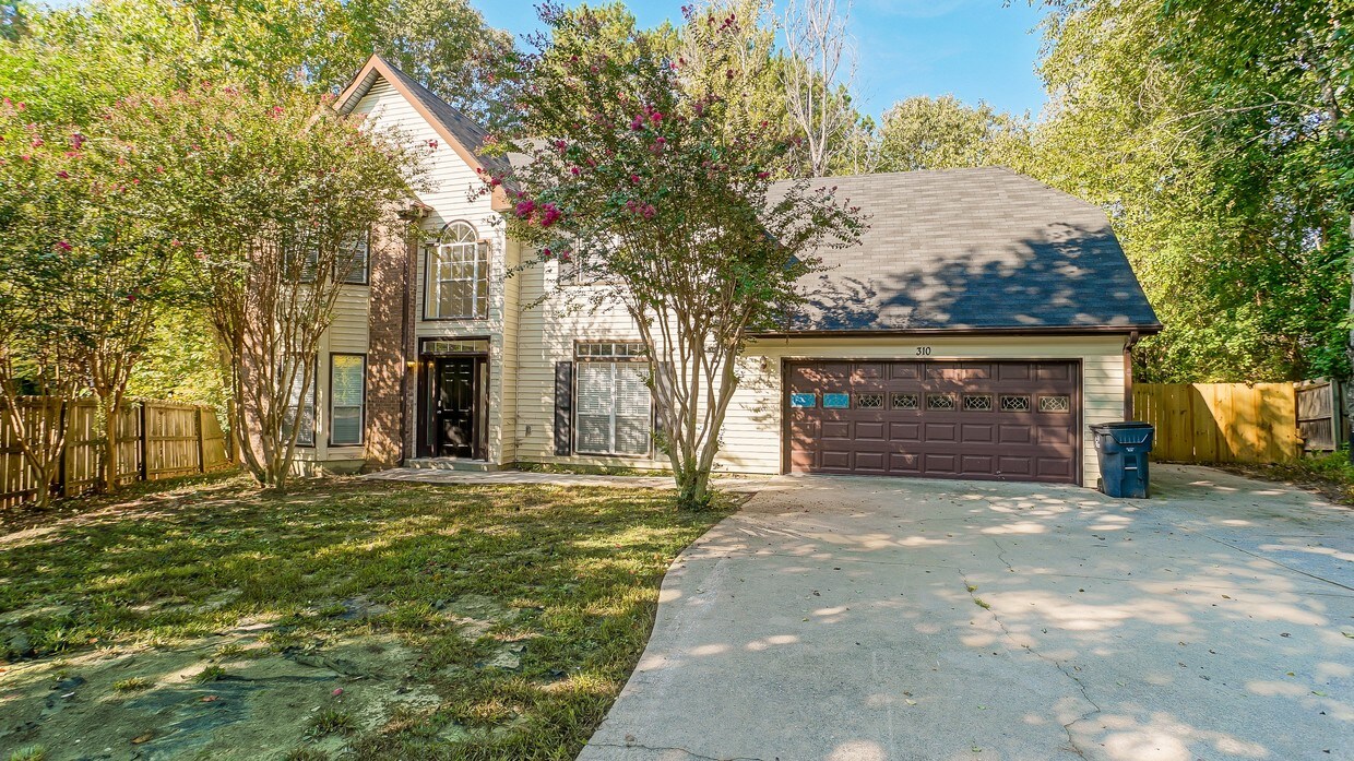 Foto principal - 310 Indus Ln