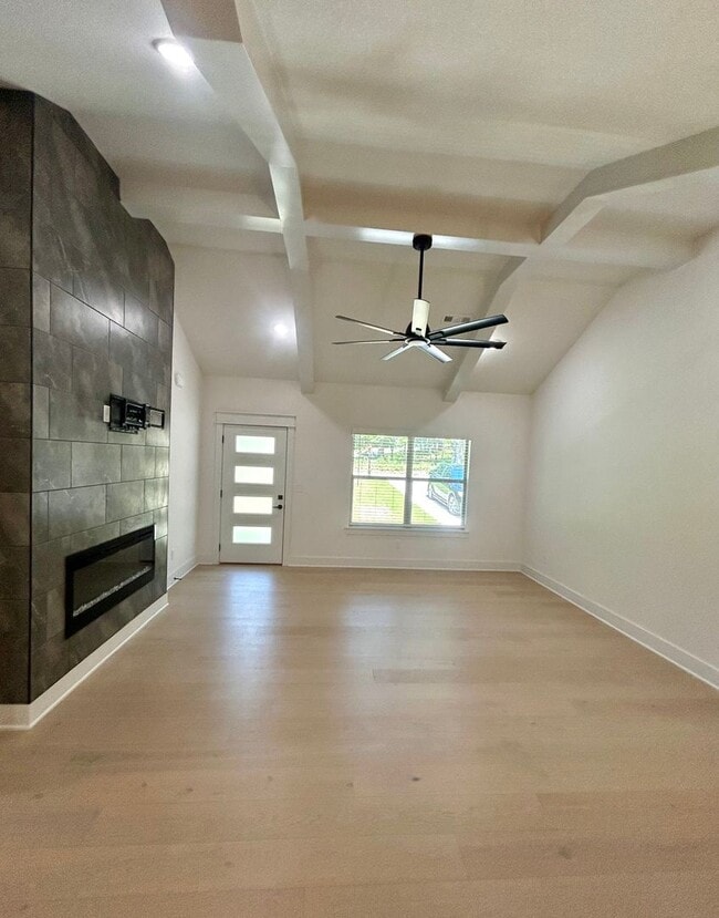 Building Photo - 23 Lockerbie Cir