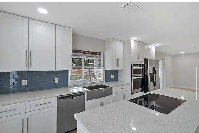 Foto del edificio - 219 SE 13th St