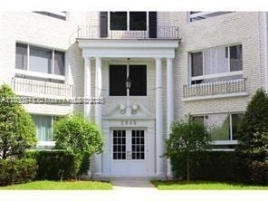Building Photo - 2845 Granada Blvd