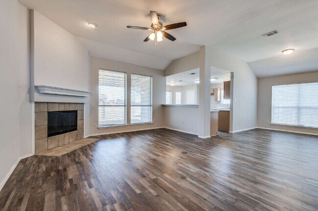 Building Photo - Beautiful 4BD Home with Pond Views & Covered Patio