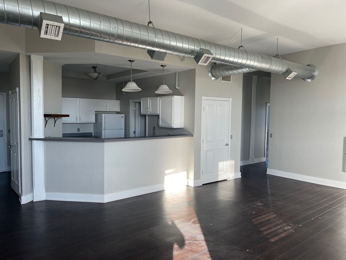 Foto principal - 44 S Saint Clair St