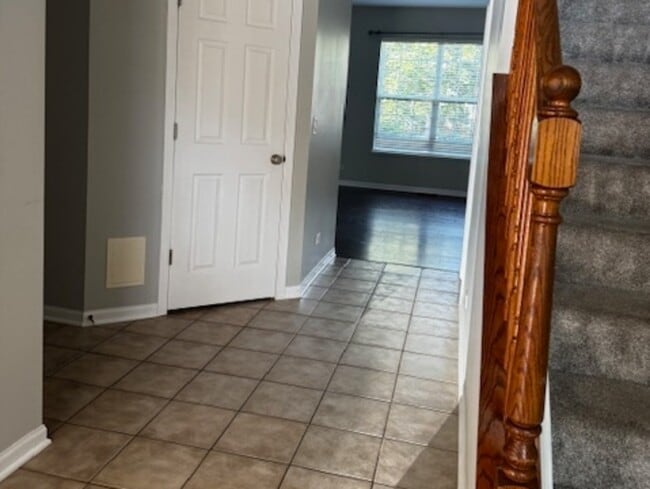 Foto del edificio - 10007 Cummings St