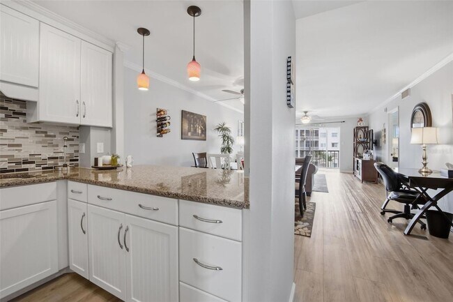 Foto del edificio - 1600 1st Ave W