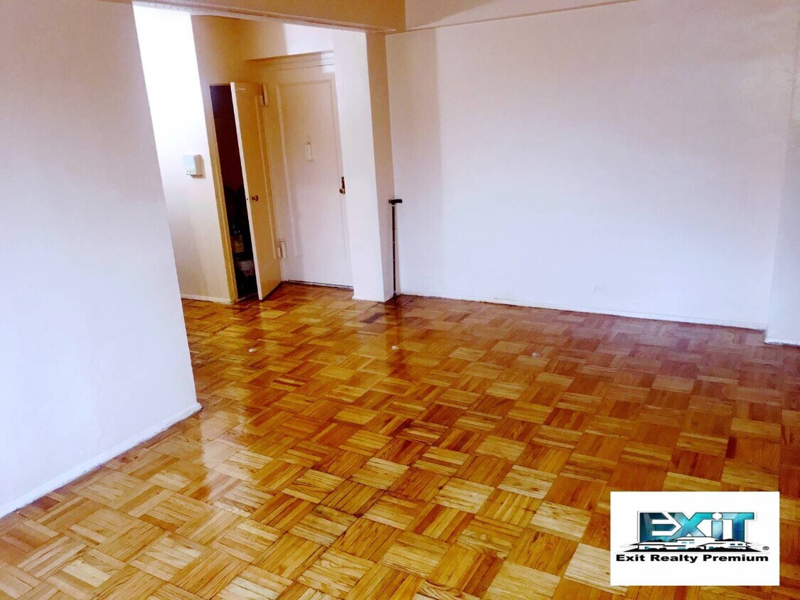 Foto principal - 1410 Parkchester Rd