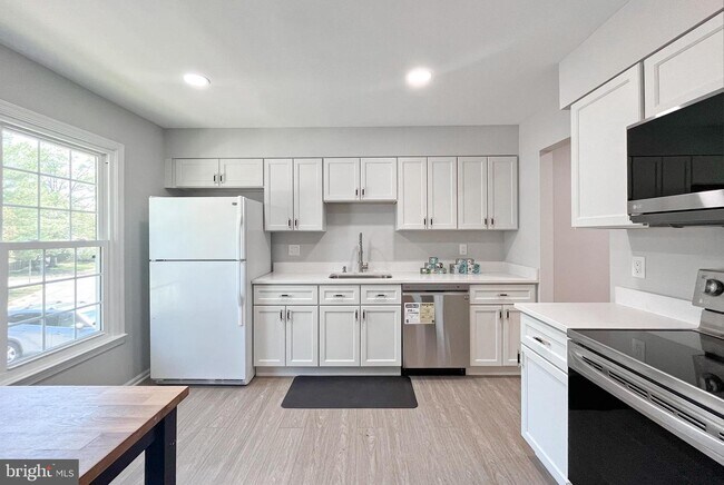 Foto del edificio - 8868 Winding Hollow Way