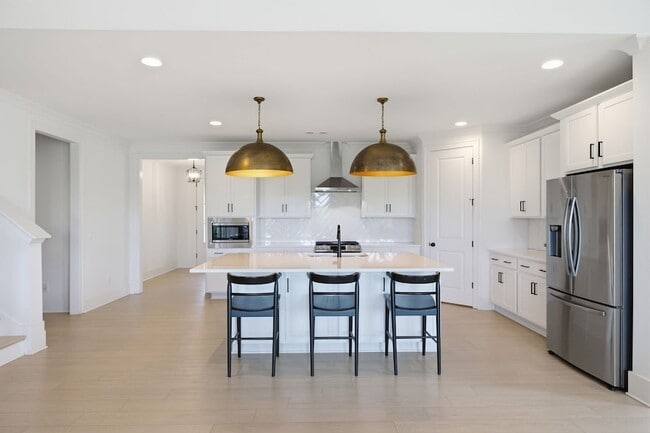 Photo - 7628 Delancey Drive Unit House