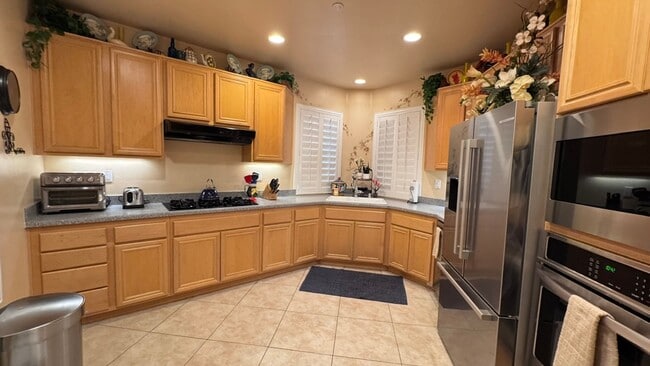 Building Photo - Fully Furnished 2 bd in Carlsbad with AC/Ocean View