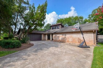 Building Photo - 3514 W Creek Club Dr