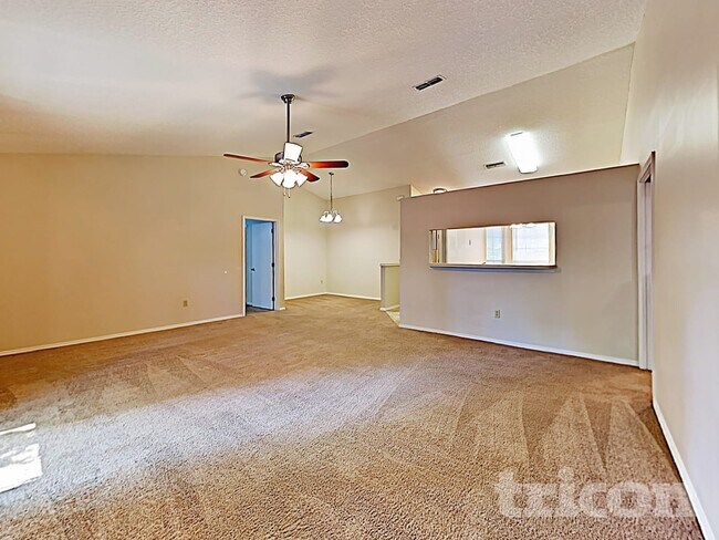 Foto del edificio - 1271 Tahoe Ct