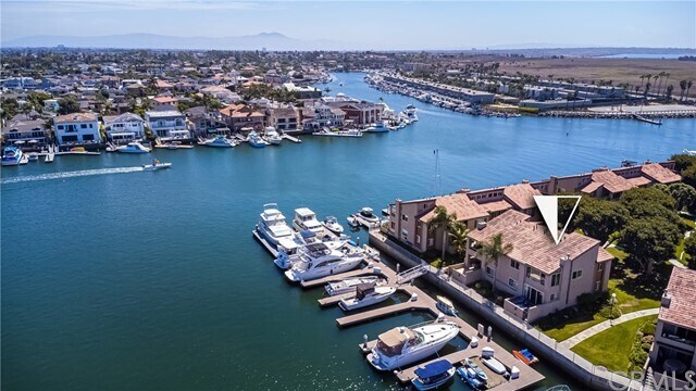 Foto del edificio - 17094 Bluewater Ln