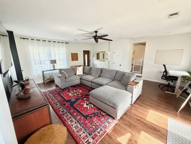 Building Photo - New Price! Available Now! Beautifully Renovated 3-Bedroom Rancher on Spacious Lot with Detached G...