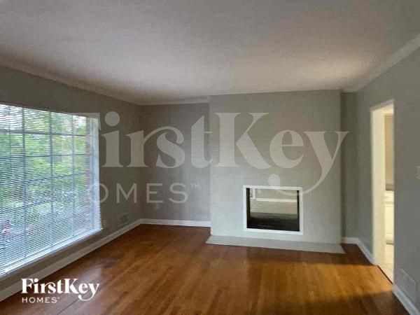 Building Photo - 441 Pinellas St