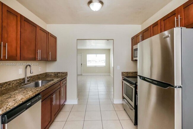 Foto del edificio - 1511 NE 205th Terrace